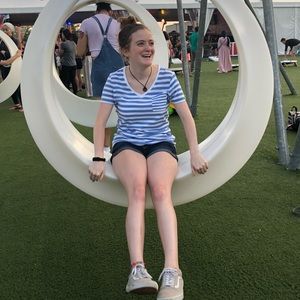 Meet your Posher, Mikayla